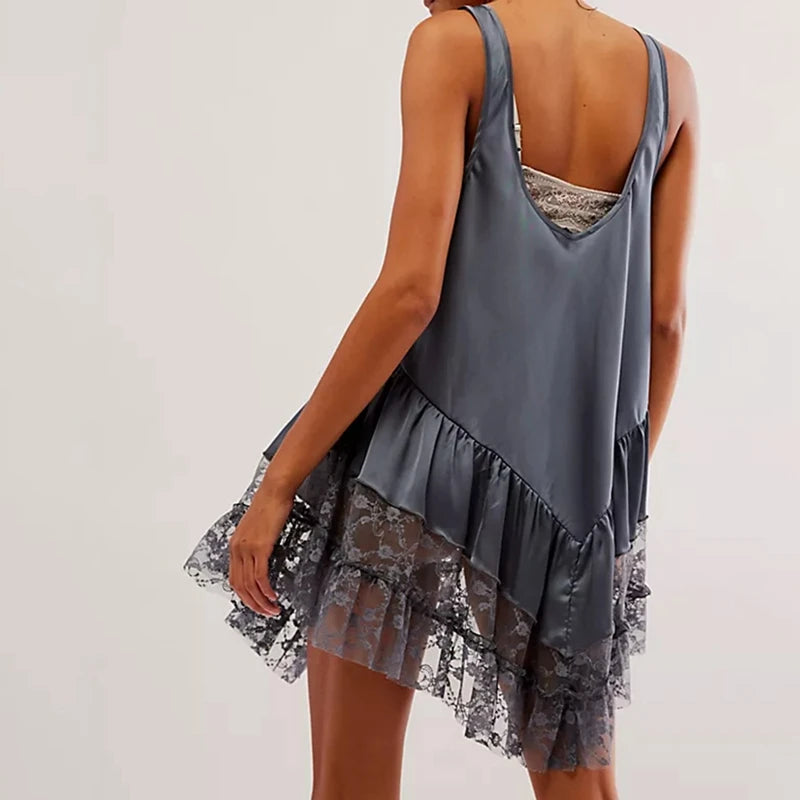 Chemise de Nuit en Dentelle Col en V Vintage