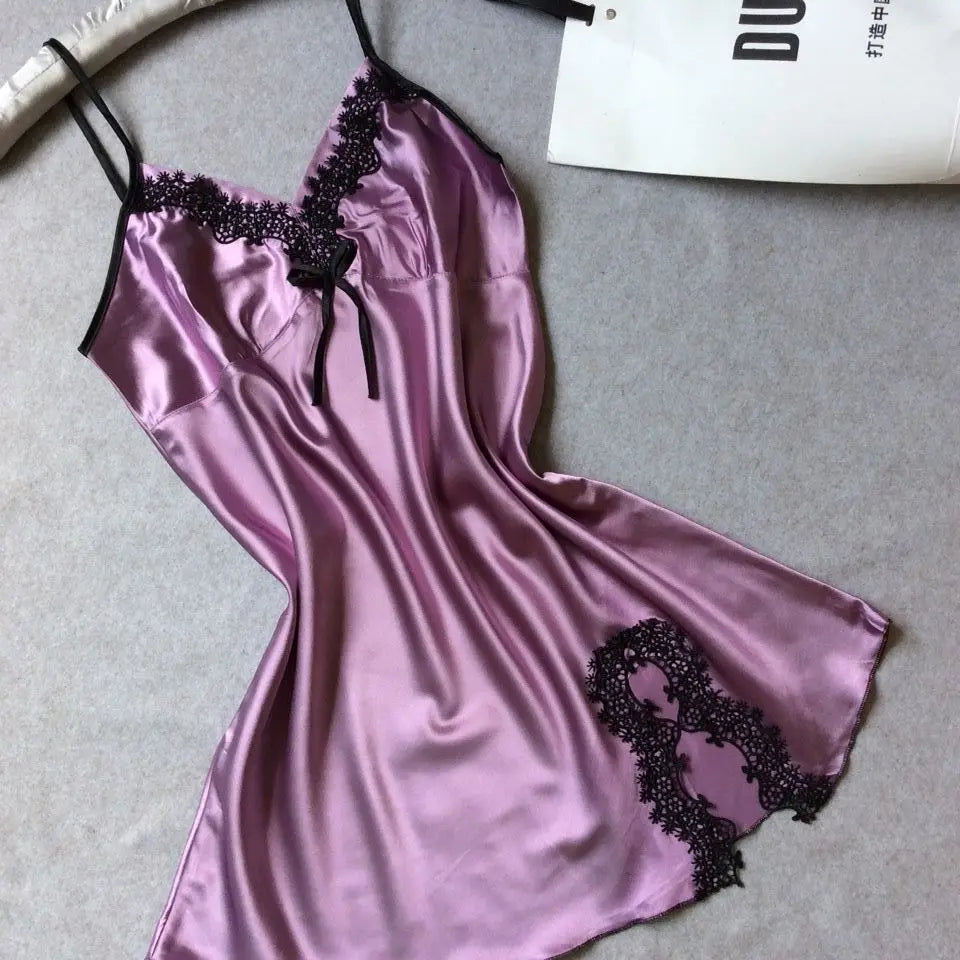 Ensemble Pyjama en Satin Col en V Sexy