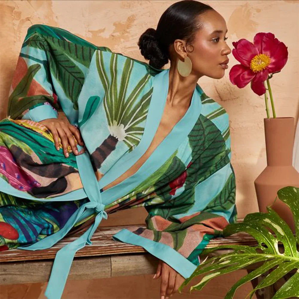 Kimono Traditionnel Élégant