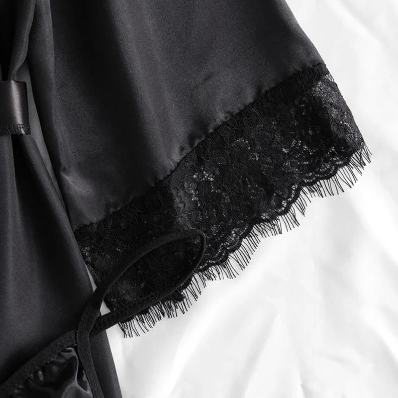 Ensemble Pyjama en Dentelle Noire à Bretelles Sexy