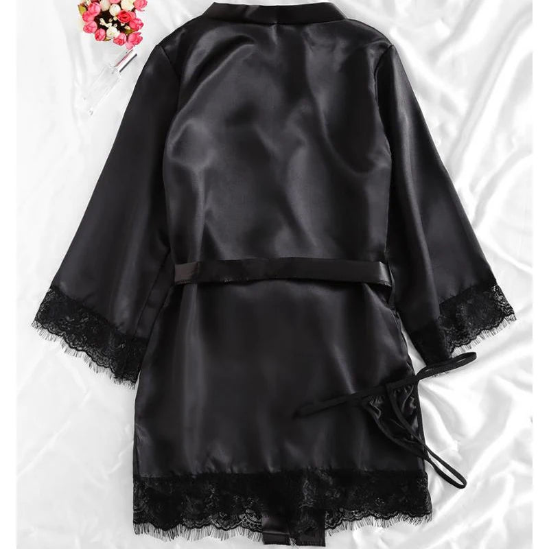 Ensemble Pyjama en Dentelle Noire à Bretelles Sexy