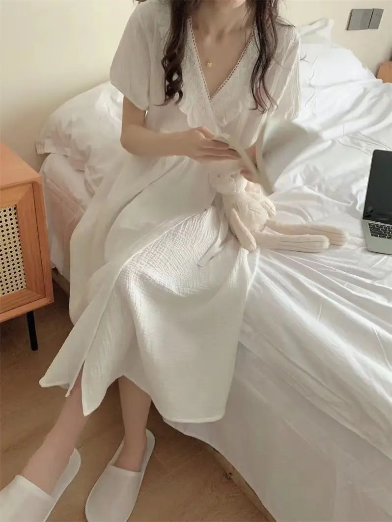 Ensemble Pyjama en Dentelle Col en V